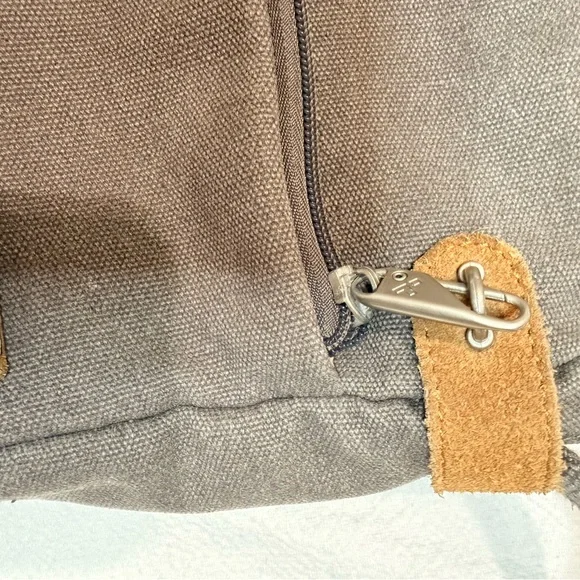 Travelon Anti Theft Heritage Crossbody Bag RFID Travel Purse - Picture 4 of 9